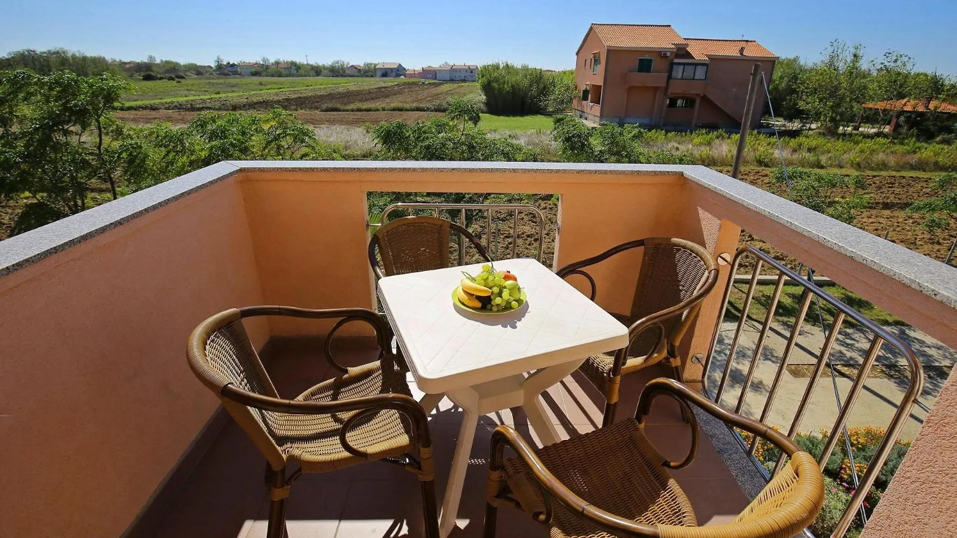 Apartments Armitage Privlaka
