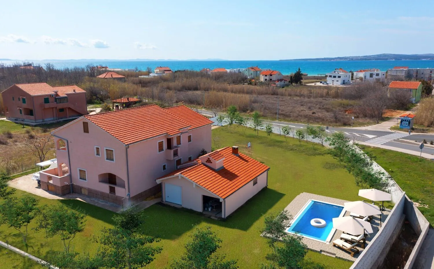 Apartments Armitage Privlaka